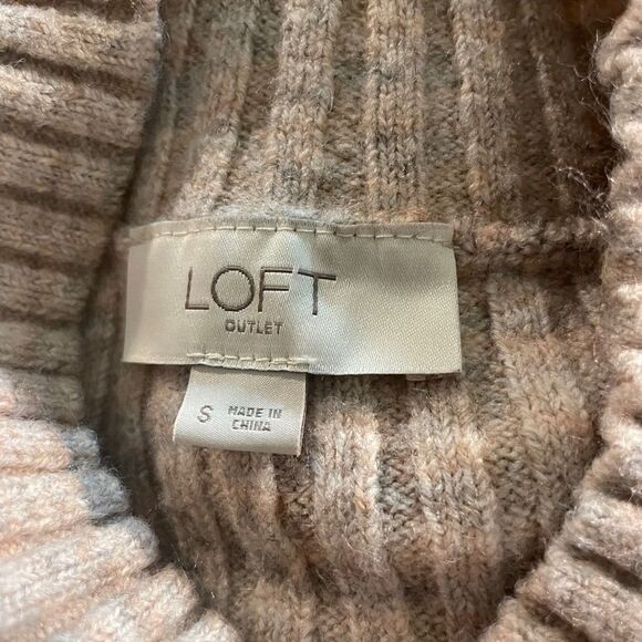 Loft Outlet Sweater Beige Long Sleeve Mock Neck Sweatshirt Women's S Turtle Neck - Picture 3 of 5